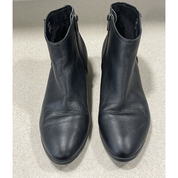 American Rag AR Jolene Ankle Boot Women's Sz 9.5 Black Leather Zip Block Heel - Picture 2 of 10